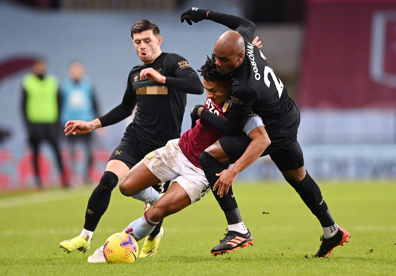 显显得吃力 显显得吃力